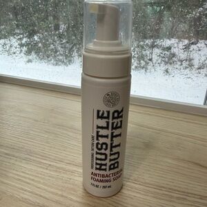 Hustle Butter Antibacterial Foaming Soap